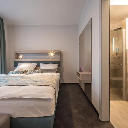 Rs-hotel - Smart & Modern * Brühl